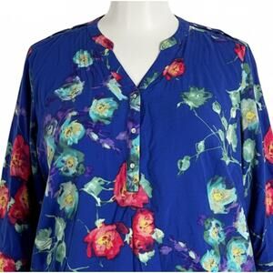 a new approach ANA Top Women Plus 2X Blue Green Pink Floral Lightweight Casual